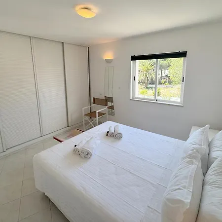 T2 Nautilus By Amcf * Porches (Algarve)